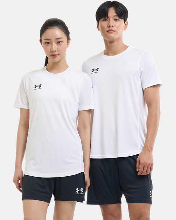 男士UA Challenger訓練短袖T恤 in White image number 4